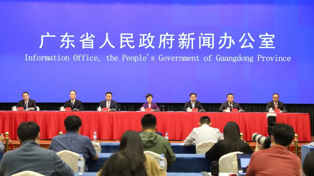 广东省人民政府关于加快建设通用人工智能产业创新引领地的实施意见.jpg