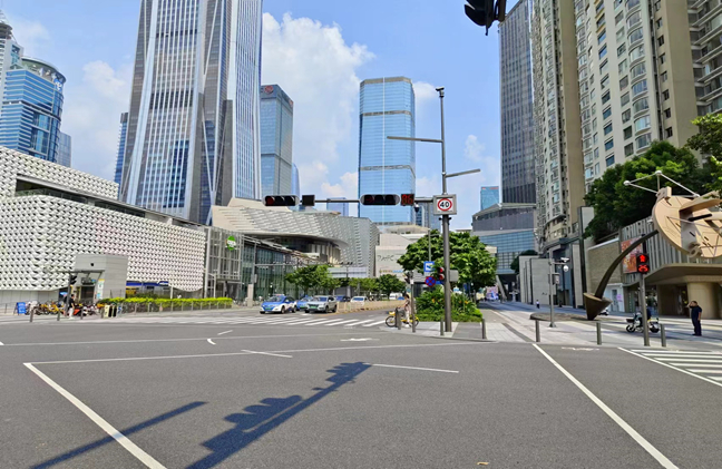 脉山龙——智慧城市守护者，多功能智能杆运维解决方案.png